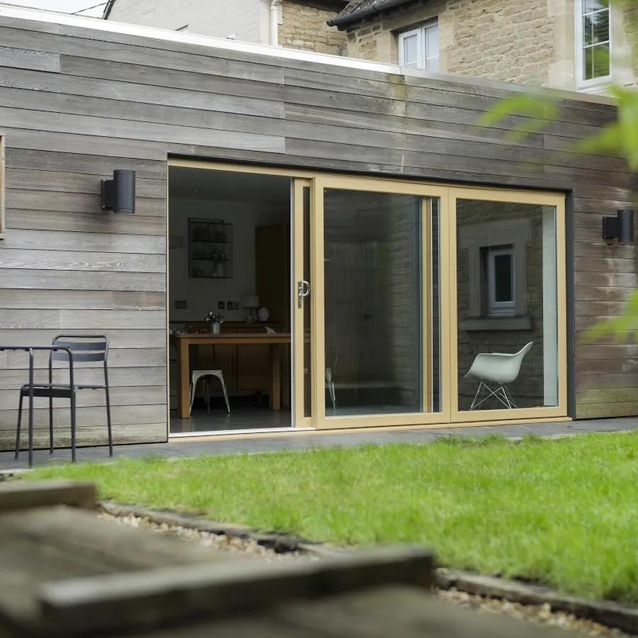 Patio Clapton
