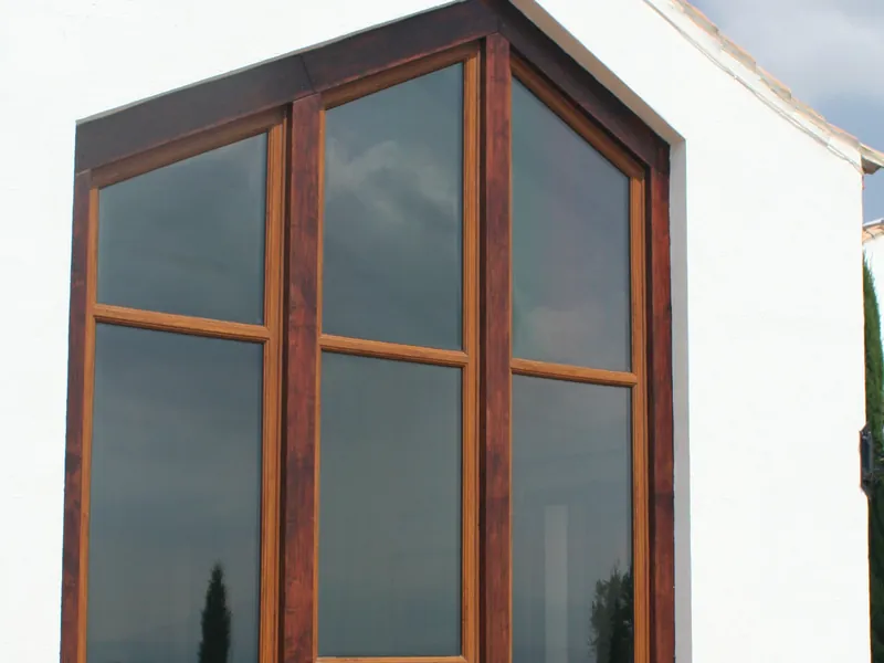 Bay Windows Clapton