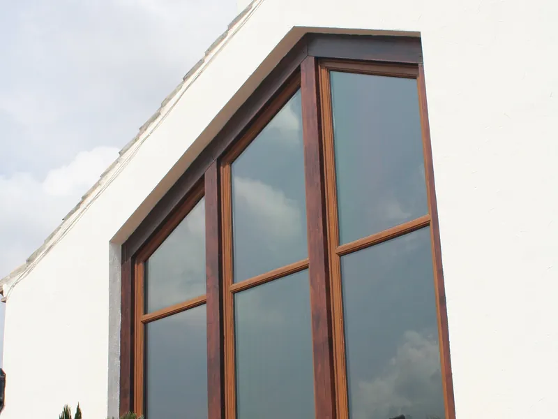 Bow Windows Clapton