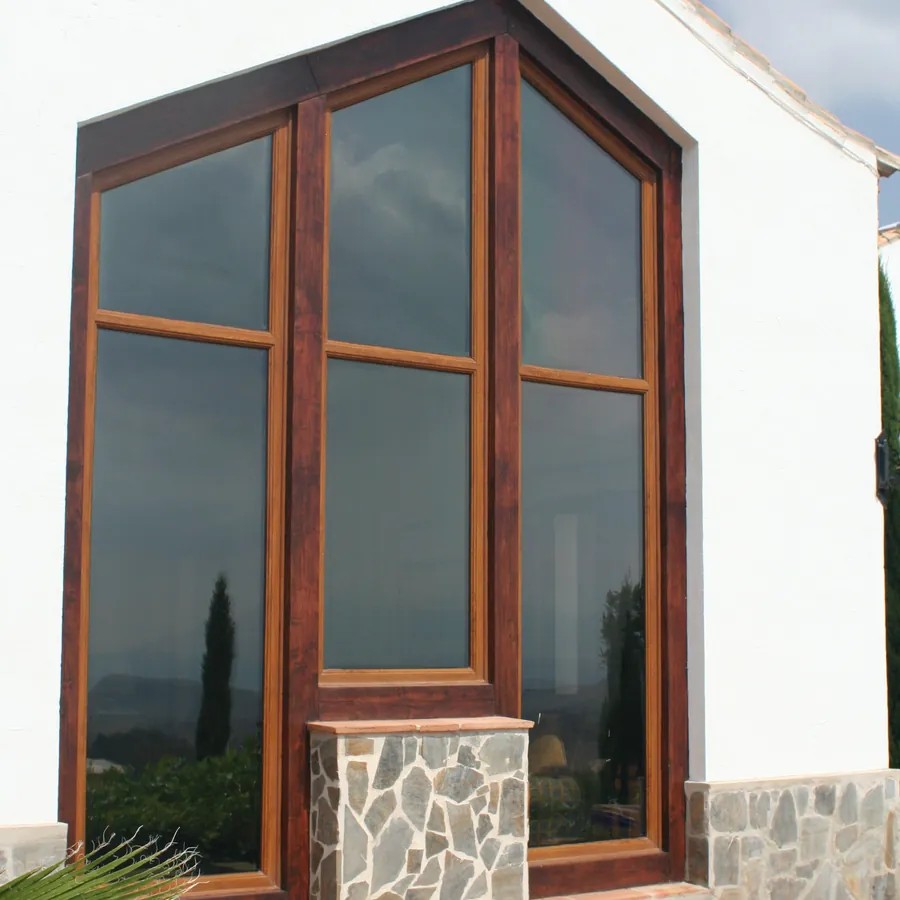 Bow Windows Clapton